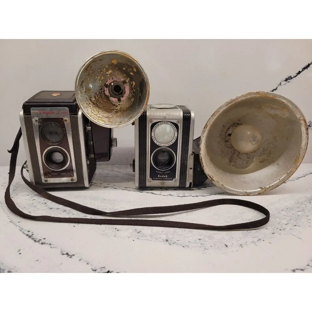 Vintage Kodak Cameras Lot Of‎ 3 Film Cameras Duaflex Six-20 Untested AS IS
